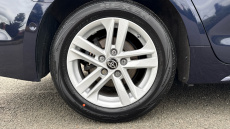Toyota Corolla 1.8 VVT-i Hybrid Icon Tech 5dr CVT Hybrid Estate